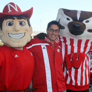 Meet your Posher, Max